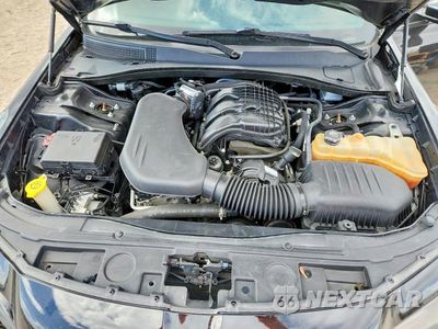 Zdjęcie 11 z 12 samochodu: 2018 CHRYSLER 300 S VIN:2C3CCAGG1JH223145 - miniatura