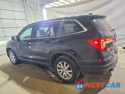 Drugie zdjęcie samochodu z przodu: 2019 HONDA PILOT LX VIN:5FNYF6H10KB056445 - miniatura
