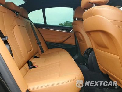 Zdjęcie 10 z 12 samochodu: 2021 BMW 530 I VIN:WBA53BH04MWX03713 - miniatura