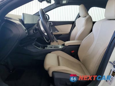 Zdjęcie 7 z 12 samochodu: 2026 BMW 228 VIN:WBA83GG04T7T60079 - miniatura