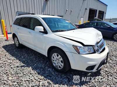 Czwarte zdjęcie samochodu z boku: 2019 DODGE JOURNEY SE VIN:3C4PDCBB9KT833529 - miniatura
