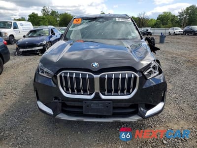 Piąte zdjęcie samochodu w środku: 2026 BMW X1 XDRIVE28I VIN:WBX73EF0XT5432440 - miniatura