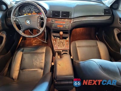 Zdjęcie 8 z 13 samochodu: 2004 BMW 325 IS SULEV VIN:WBAAZ33494KP86270 - miniatura