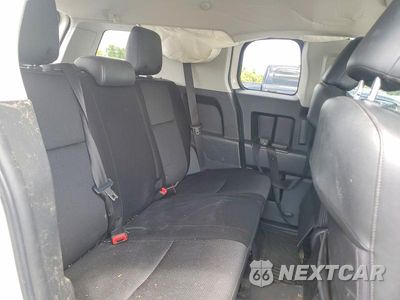 Zdjęcie 11 z 13 samochodu: 2013 TOYOTA FJ CRUISER BASE VIN:JTEBU4BFXDK170037 - miniatura