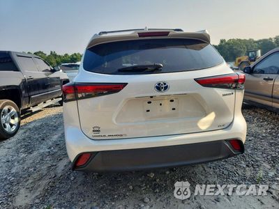 Zdjęcie 6 z 14 samochodu: 2023 TOYOTA HIGHLANDER HYBRID XLE VIN:5TDKBRCH4PS585729 - miniatura