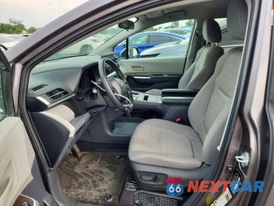 Zdjęcie 7 z 13 samochodu: 2023 TOYOTA SIENNA LE VIN:5TDKRKEC0PS138240 - miniatura