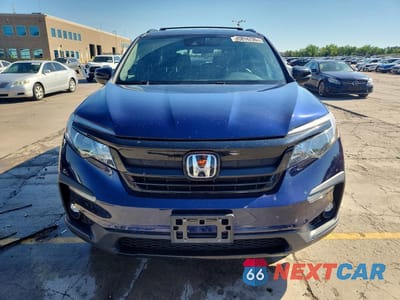 Piąte zdjęcie samochodu w środku: 2022 HONDA PILOT SPORT VIN:5FNYF6H35NB073148 - miniatura