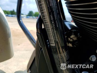 Zdjęcie 9 z 9 samochodu: 2018 HARLEY-DAVIDSON FLTRXS ROAD GLIDE SPECIAL VIN:1HD1KTC11JB685845 - miniatura