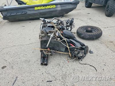 Czwarte zdjęcie samochodu z boku: 2009 KAWASAKI VN900 C VIN:JKAVN2C109A029037 - miniatura