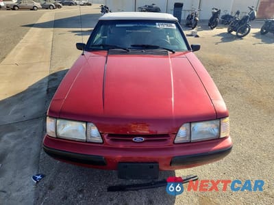 Piąte zdjęcie samochodu w środku: 1990 FORD MUSTANG LX VIN:1FACP44A8LF203910 - miniatura
