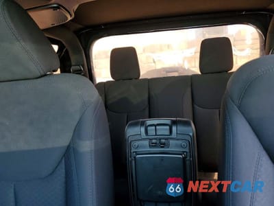 Zdjęcie 10 z 13 samochodu: 2016 JEEP WRANGLER SPORT VIN:1C4AJWAG6GL125934 - miniatura