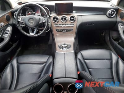 Zdjęcie 8 z 12 samochodu: 2017 MERCEDES-BENZ C 300 VIN:55SWF4JB0HU233940 - miniatura