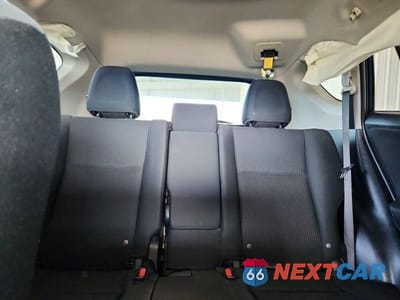 Zdjęcie 10 z 13 samochodu: 2017 TOYOTA RAV4 LE VIN:JTMZFREV7HJ127283 - miniatura
