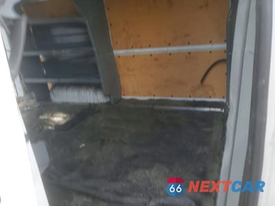 Zdjęcie 11 z 13 samochodu: 2021 NISSAN NV 2500 HD SV VIN:1N6BF0LY4MN808768 - miniatura