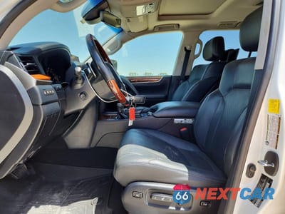 Zdjęcie 8 z 14 samochodu: 2020 LEXUS LX 570 VIN:JTJDY7AX4L4314484 - miniatura