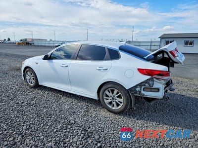 Drugie zdjęcie samochodu z przodu: 2016 KIA OPTIMA LX VIN:5XXGT4L32GG042018 - miniatura