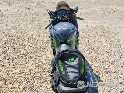 Zdjęcie 6 z 10 samochodu: 2016 KAWASAKI OTHER VIN:JKBZXNH1XGA001115 - miniatura
