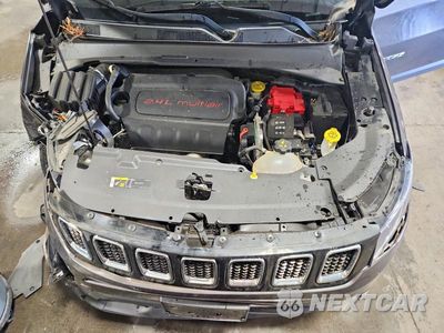 Zdjęcie 11 z 12 samochodu: 2019 JEEP COMPASS LATITUDE VIN:3C4NJDBB3KT813282 - miniatura