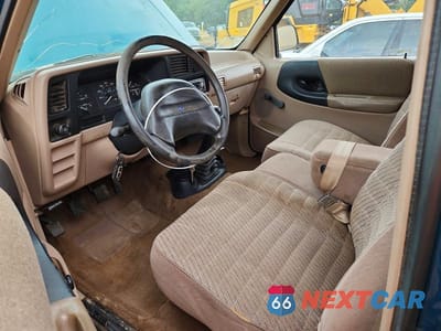 Zdjęcie 8 z 12 samochodu: 1993 FORD RANGER VIN:1FTCR10A1PTA06318 - miniatura