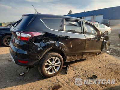 Trzecie zdjęcie samochodu z tyłu: 2017 FORD ESCAPE VIN:1FMCU9GD9HUA79571 - miniatura