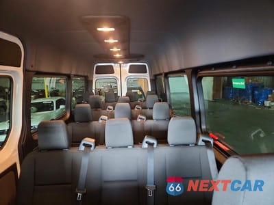 Zdjęcie 10 z 13 samochodu: 2025 MERCEDES-BENZ SPRINTER 2500 VIN:W1Z4KGHY6ST212229 - miniatura
