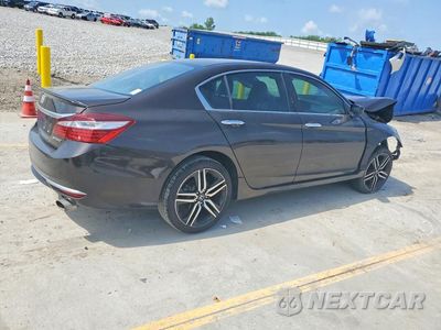 Trzecie zdjęcie samochodu z tyłu: 2017 HONDA ACCORD SPORT VIN:1HGCR2F59HA097305 - miniatura