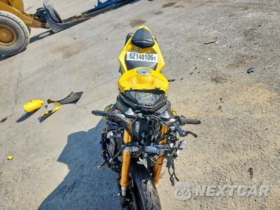 Piąte zdjęcie samochodu w środku: 2009 YAMAHA YZFR1 VIN:JYARN23E19A003682 - miniatura