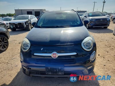 Piąte zdjęcie samochodu w środku: 2018 FIAT 500X TREKKING VIN:ZFBCFXCB0JP668944 - miniatura