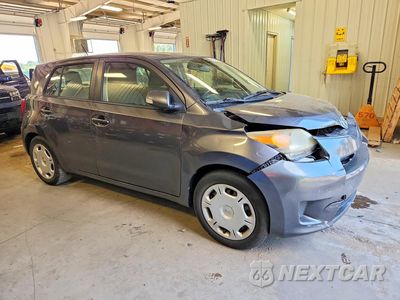 Czwarte zdjęcie samochodu z boku: 2014 SCION XD BASE VIN:JTKKUPB48E1041895 - miniatura