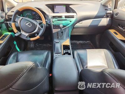 Zdjęcie 8 z 12 samochodu: 2015 LEXUS RX 450H VIN:2T2BC1BA4FC008060 - miniatura