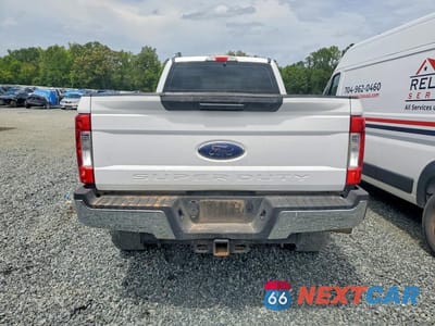 Zdjęcie 6 z 12 samochodu: 2017 FORD F350 SUPER DUTY VIN:1FT8W3BT0HEF22667 - miniatura