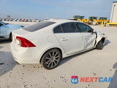 Trzecie zdjęcie samochodu z tyłu: 2017 VOLVO S60 PREMIER VIN:LYV402TK1HB134380 - miniatura