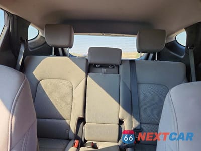 Zdjęcie 10 z 13 samochodu: 2014 HYUNDAI SANTA FE SPORT 2.4L VIN:5XYZT3LB1EG132327 - miniatura