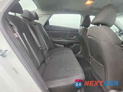 Zdjęcie 10 z 13 samochodu: 2025 HYUNDAI ELANTRA SEL VIN:KMHLS4DG5SU019950 - miniatura