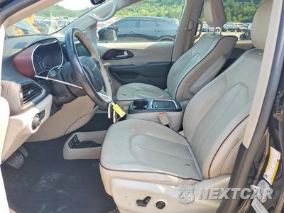 Zdjęcie 7 z 13 samochodu: 2017 CHRYSLER PACIFICA LIMITED VIN:2C4RC1GG9HR500974 - miniatura