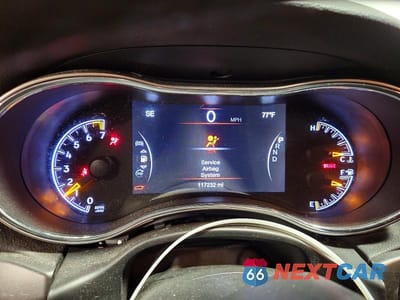 Zdjęcie 9 z 13 samochodu: 2018 JEEP GRAND CHEROKEE LAREDO VIN:1C4RJFAG8JC297103 - miniatura