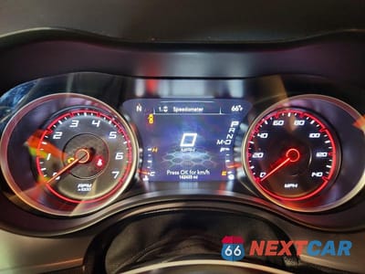 Zdjęcie 9 z 12 samochodu: 2023 DODGE CHARGER SXT VIN:2C3CDXBGXPH528823 - miniatura