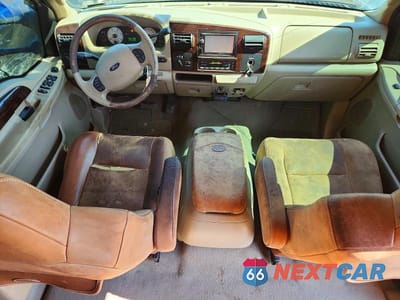 Zdjęcie 8 z 12 samochodu: 2005 FORD F250 SUPER DUTY VIN:1FTSW21P75EA77909 - miniatura