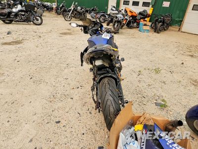 Czwarte zdjęcie samochodu z boku: 2008 HONDA CBR600 RR VIN:JH2PC40048M105889 - miniatura