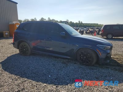 Czwarte zdjęcie samochodu z boku: 2022 BMW X5 XDRIVE40I VIN:5UXCR6C02N9L71907 - miniatura