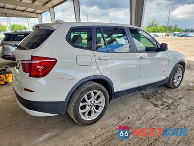 Trzecie zdjęcie samochodu z tyłu: 2012 BMW X3 XDRIVE35I VIN:5UXWX7C51CL975372 - miniatura