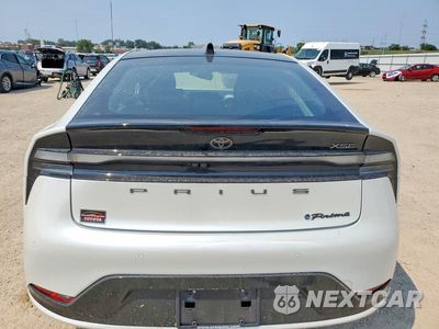 Zdjęcie 6 z 12 samochodu: 2024 TOYOTA PRIUS PRIME XSE PREMIUM VIN:JTDACACU6R3026968 - miniatura