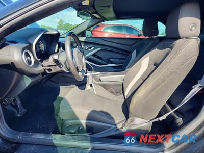 Zdjęcie 7 z 12 samochodu: 2019 CHEVROLET CAMARO LS VIN:1G1FB3DS5K0123726 - miniatura