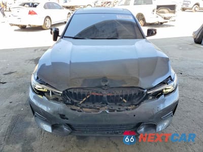 Piąte zdjęcie samochodu w środku: 2020 BMW 330XI VIN:3MW5R7J05L8B05661 - miniatura