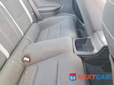 Zdjęcie 10 z 12 samochodu: 2016 CHEVROLET CAMARO LT VIN:1G1FB1RS6G0139339 - miniatura