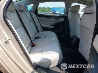 Zdjęcie 10 z 13 samochodu: 2018 HONDA ACCORD LX VIN:1HGCV1F13JA117959 - miniatura