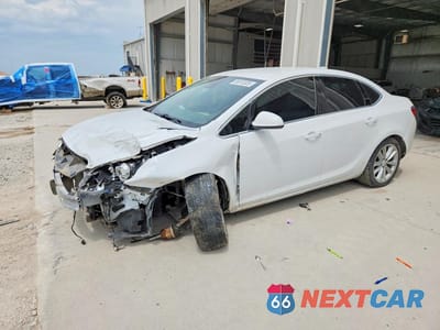 2015 BUICK VERANO CONVENIENCE 1G4PR5SK5F4181612 - główne zdjęcie licytacji z USA - miniatura