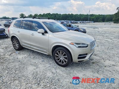 Czwarte zdjęcie samochodu z boku: 2017 VOLVO XC90 T8 VIN:YV4BC0PL5H1121240 - miniatura