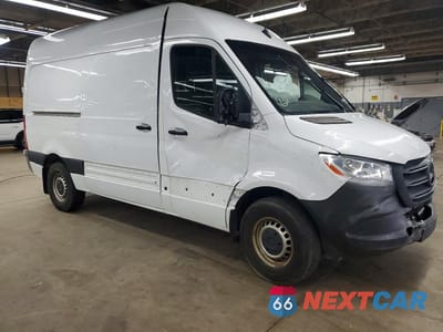 Czwarte zdjęcie samochodu z boku: 2021 MERCEDES-BENZ SPRINTER 2500 VIN:W1Y4EBHY3MT067636 - miniatura