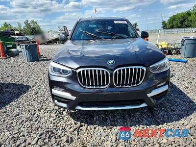 Piąte zdjęcie samochodu w środku: 2019 BMW X3 XDRIVE30I VIN:5UXTR9C57KLD93173 - miniatura